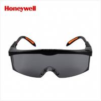 霍尼韦尔Honeywell S200A，黑色镜框，灰色镜片，防雾防刮擦眼镜；100111